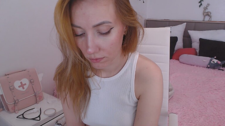 LollyPumb's Streamate show and profile