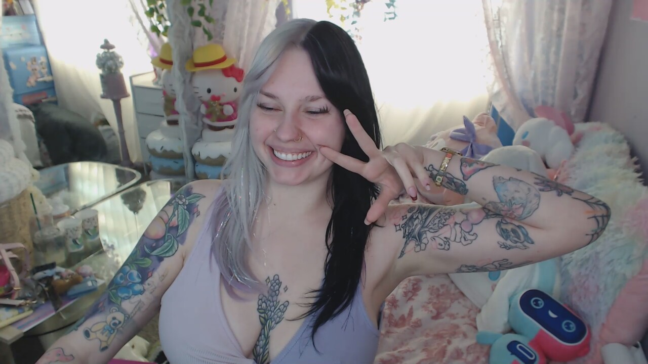Angelina_Glass
