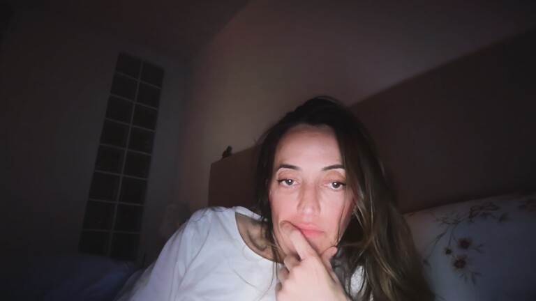 callmeCarlota's Streamate show and profile