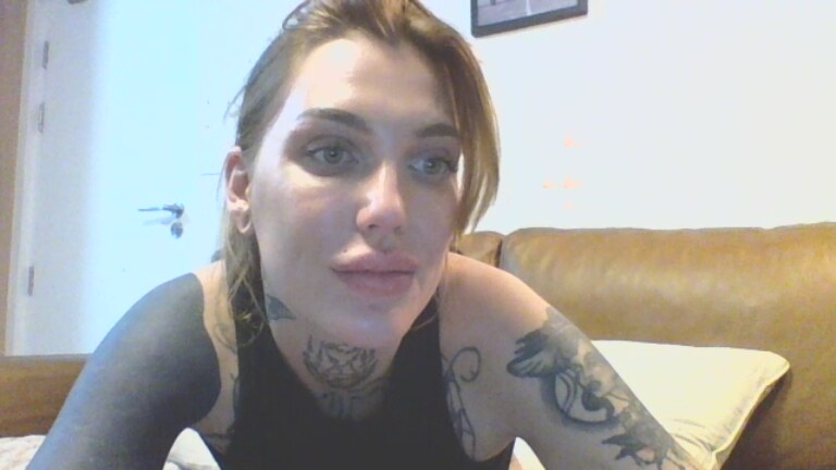 AshleyArcana's Streamate show and profile